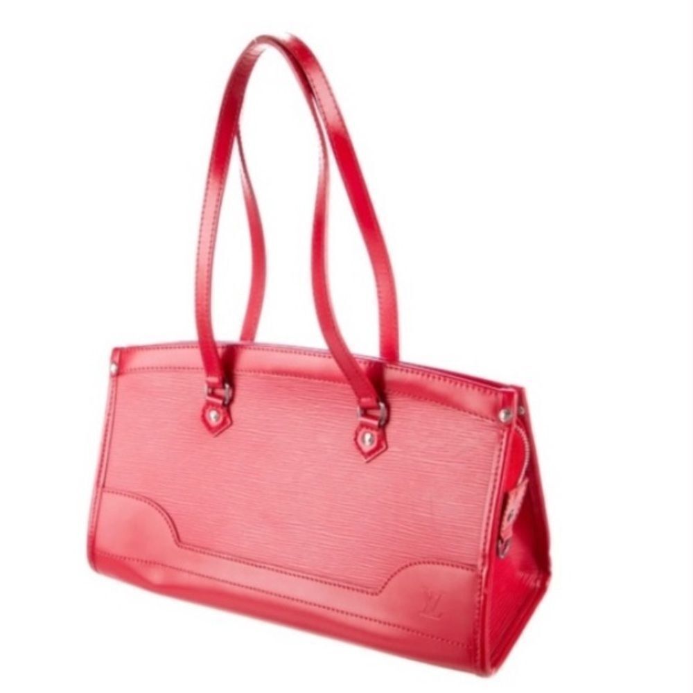 *French Chic!* ⭐️AUTHENTIC⭐️ Louis Vuitton Red Epi *Madeleine* PM Shoulder Bag